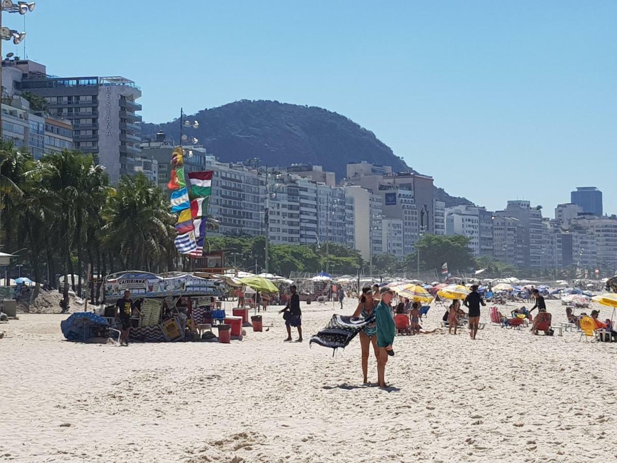 Copacabana Sides - Rio de Janeiro — Photos 2